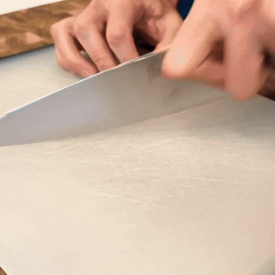 Elegiar Titanium Cutting Board